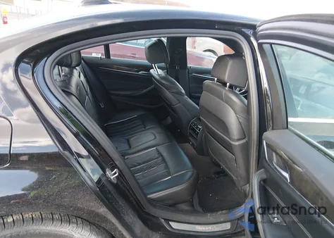 2017 BMW 530I xDrive z USA, uszkodzony, nr VIN WBAJA7C3XHG906396